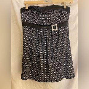 Woman’s top size S Studio Y brand